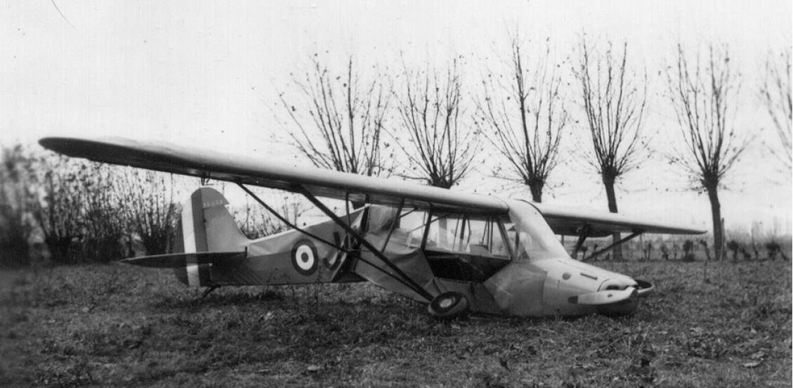 ESALOA Finthen 1953 : PIPER L-18C c/n 18-1332 Alat.fr