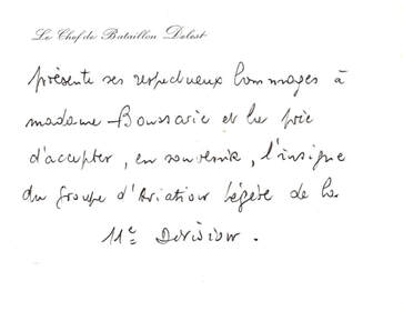 Carte de visite et insigne du GALDIV 11 remis à madame BOUSSARIE -2 Alat.fr