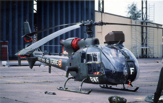 Sa 342 M 4198 de l'Escadrille d'Hélicoptères de Reconnaissance du 3e RHC Étain 2001 Alat.fr