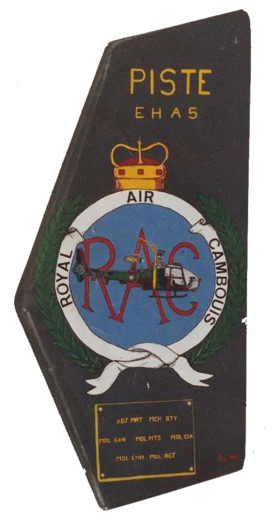 Dérive servant de panneau de signalisation de la 5e EHAC du 1er RHC Alat.fr