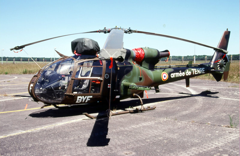 Gazelle de l'Escadrille d'Hélicoptères d'Attaque  Félins du 3e RHC Étain 2005
