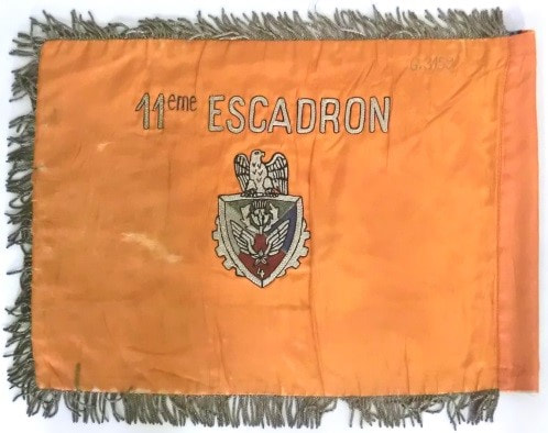 Fanion du 11e escadron d'instruction du 4e RHCMS Alat.fr