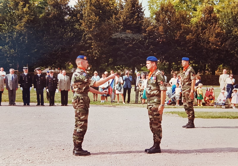 Passation de commandement le 31 août 1998  à la 5e EHM du 4e RHCM Alat.fr