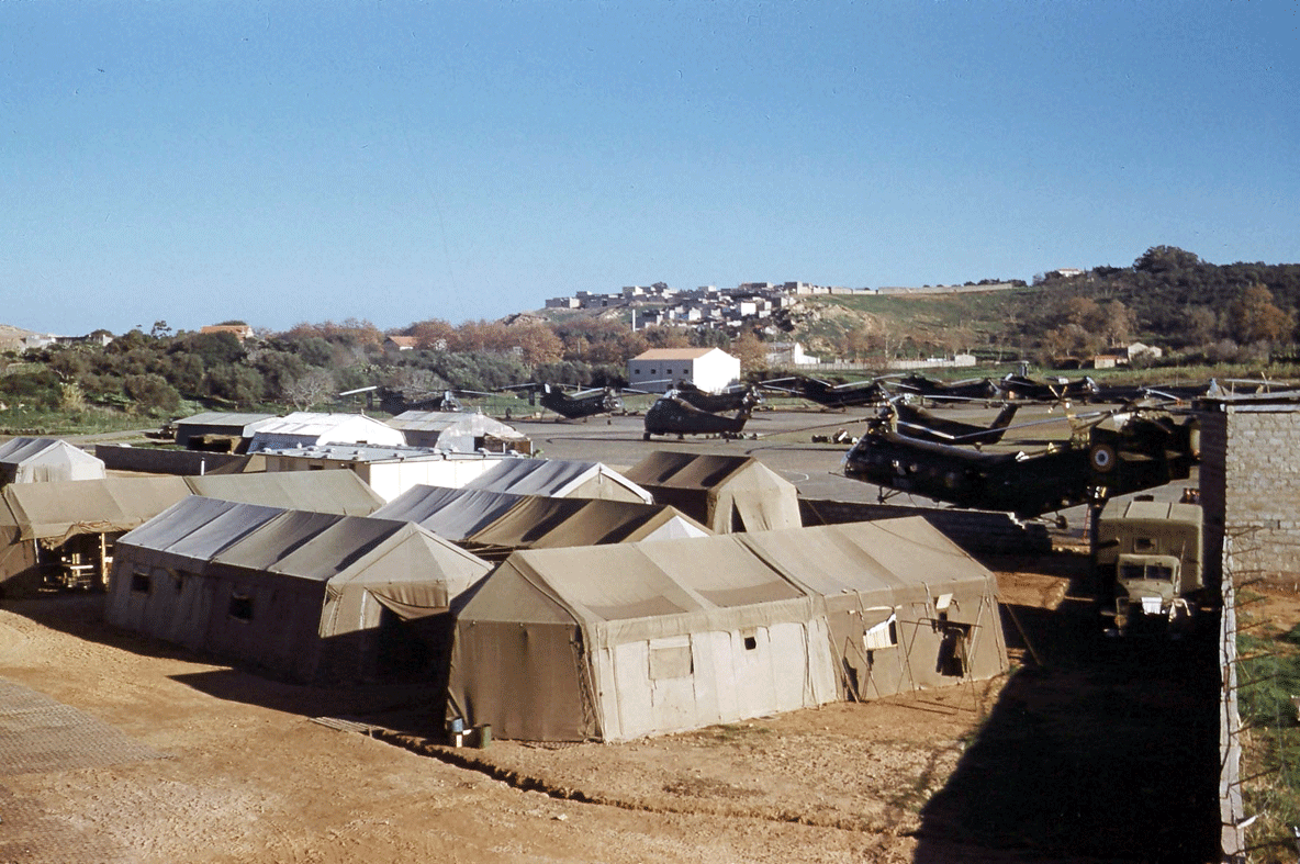 GH n° 2 EHO 4 : détachement à Djidjelli en 1961 (photo 1). Alat.fr
