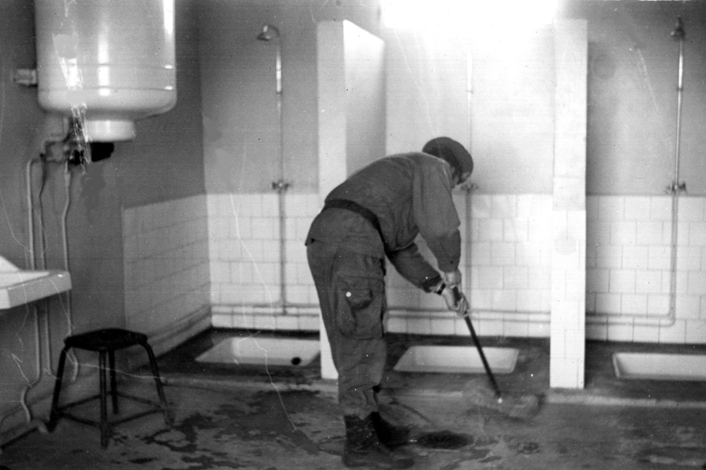 1er PARR : ​nettoyage des WC. Alat.fr