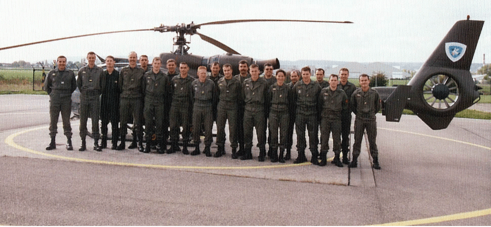 Personnels Gazelle de l'Escadrille d'Hélicoptères de Combat 4e RHCM Nancy 1997 Alat.fr