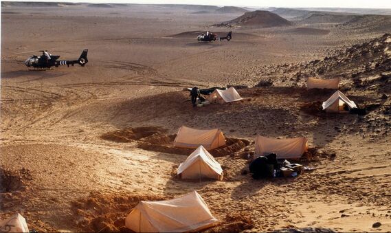 Daguet : bivouac dans le désert irakien avant l'opération ROCHAMBEAU, le 23 février 1991. Alat.fr