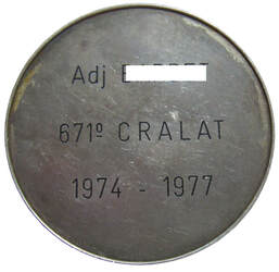 Dos médaille ALAT format 60 mm, argenté. Alat.fr