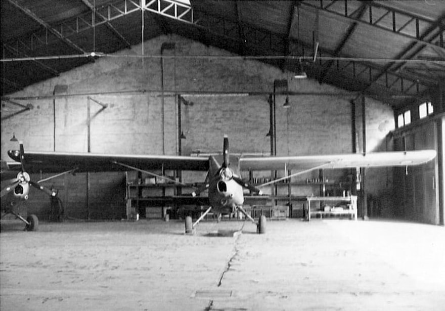GALDIV 1 : deux NORD 3400, dans le hangar du peloton d'observation, à Trèves Alat.fr