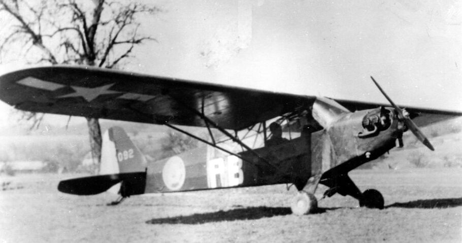 Piper L4 1944. Alat.fr