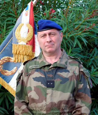 Général BOUILLAUD commandant l'EALAT Alat.fr
