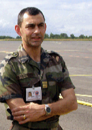 Colonel VALLETTE D'OSIA, chef de corps du 5e RHC Alat.fr