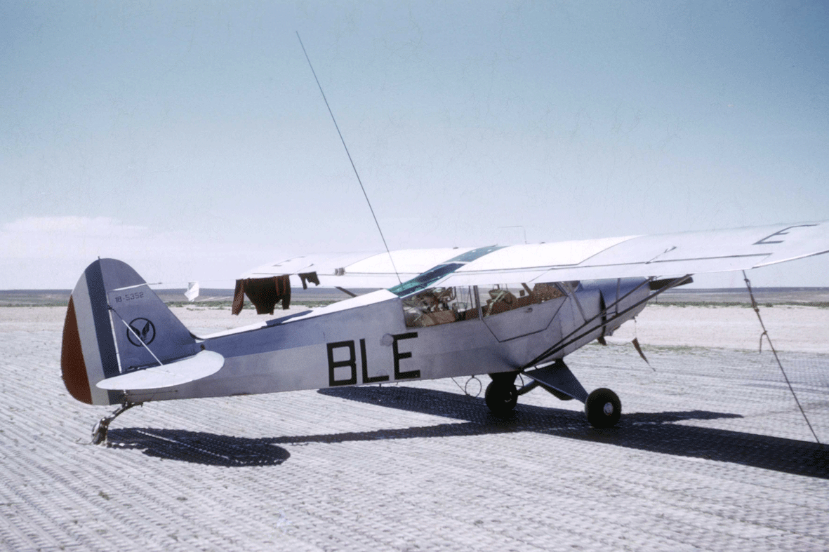PA 12e DI : El Aricha, en 1961, le L-21 n° 18-5352/BLE. Alat.fr