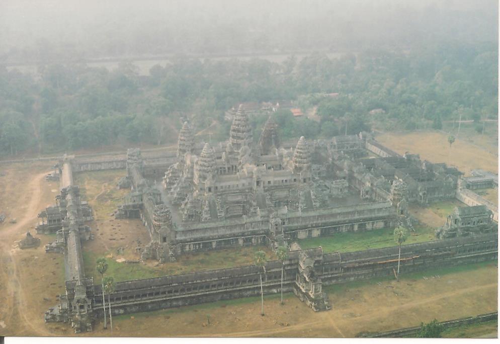 APRONUC : le temple d'Angkor. Alat.fr