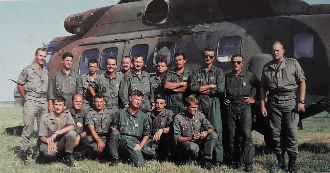 Opération LIBAGE : équipages des COUGAR le 5 juillet 1991 à Essey-lès-Nancy. Alat.fr