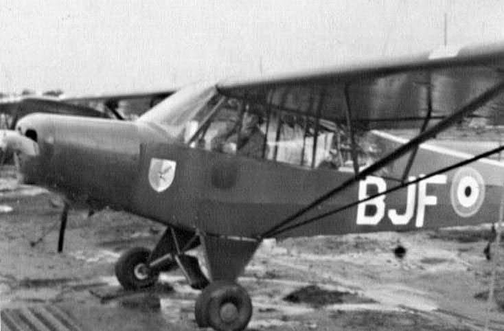 PA 7e DMR : PIPER L-18 C codés BJF à La Reghaia Alat.fr