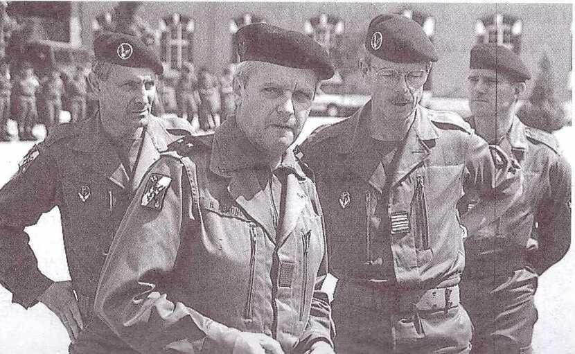 3e BAM, le général RÉMOND quittant son commandement Alat.fr