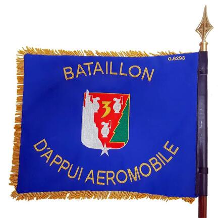 Fanion du bataillon d'appui aéromobile du 3e RHC Alat.fr
