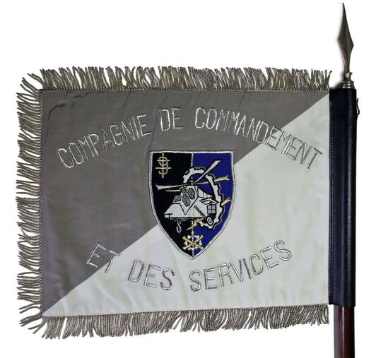 Fanion de la compagnie de commandement et des services du 9e RSAM de Phalsbourg Alat.fr