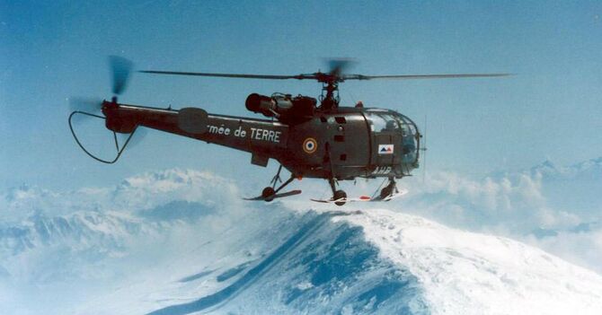 Al III posé Mont Blanc 1992 5e GHL Alat.fr