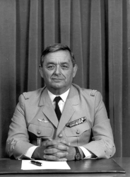 Général BAFFELEUF Comalat 1984-87 Alat.fr