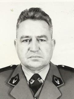 Colonel LAFARIE Denis, commandant l'EAALAT Alat.fr