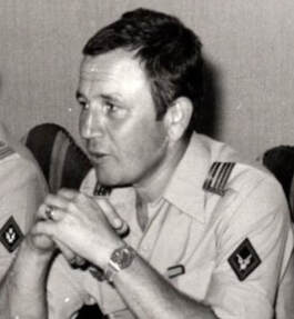 Lieutenant-colonel LAVARDE MAC-CARTHY chef de corps du 2e RHC Alat.fr