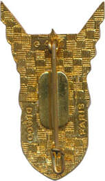 Dos insigne 1er GALAT guilloché, plat et doré, avec monture boléro à pastille rectangulaire coin arrondis sans marque Alat.fr
