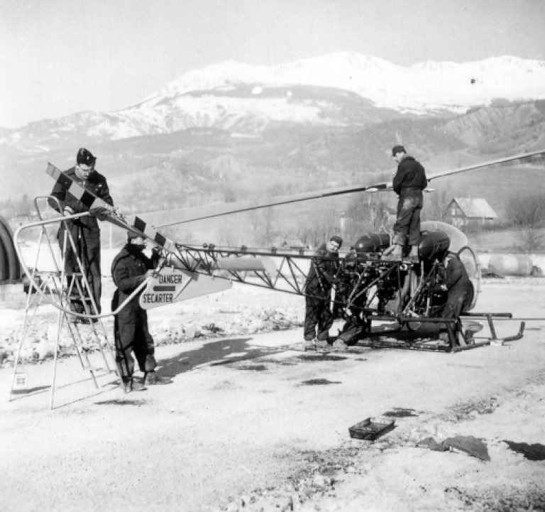 École FENWICK en stage en montagne fin 1955 Alat.fr