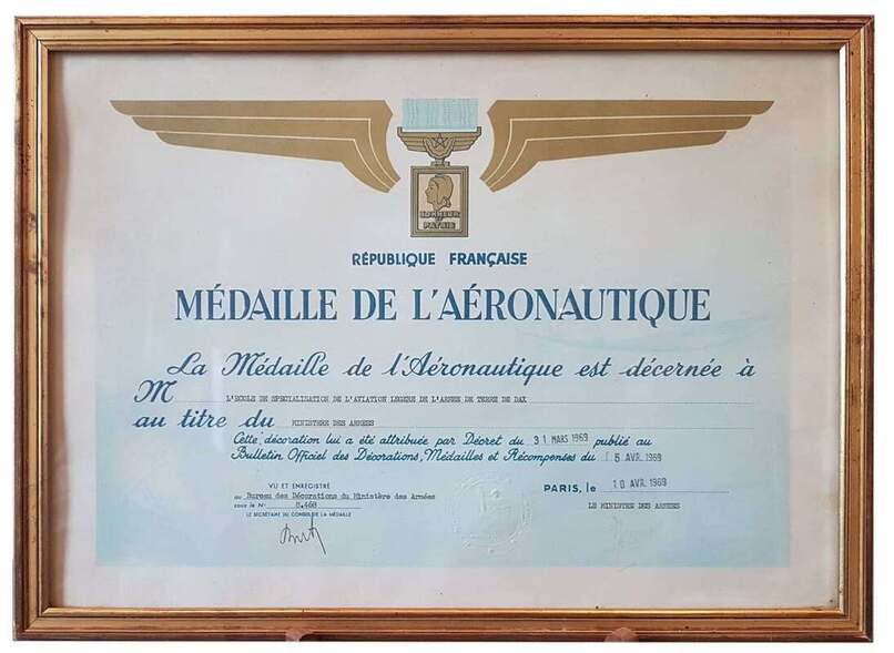 Diplôme de la médaille de l'aéronautique décernée le 10 avril 1969 à l'ESALAT Dax Alat.fr