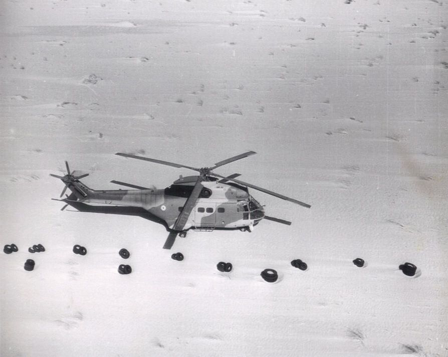 Opération Lamantin : PUMA n° 1197 en panne au champ de tir Benichab, le 18 février 1979 (2). Alat.fr