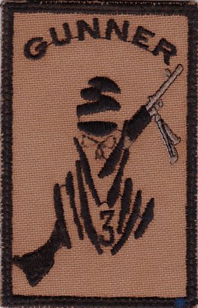 Patch tissu rectangulaire GUNNER 3e RHC, marron avec silhouette de Gunner équipé de son fusil Alat.fr