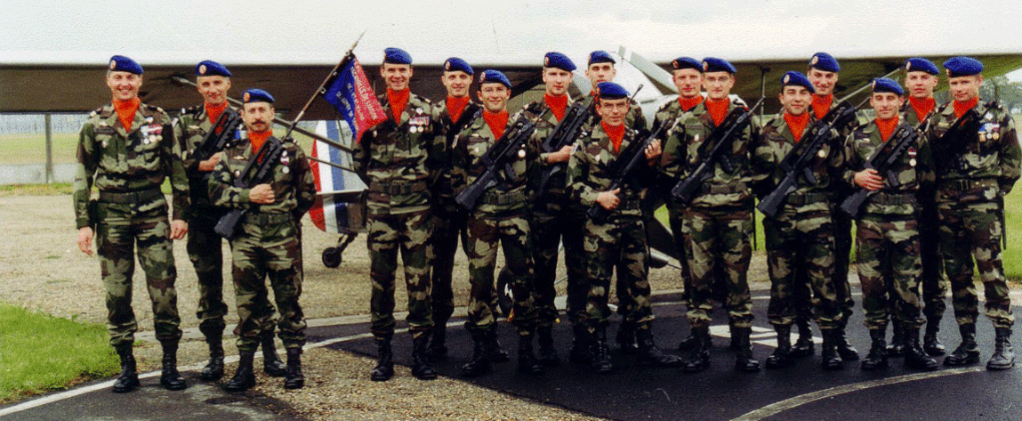 Escadrille hélicoptères de l'EMAT en 1999 Alat.fr