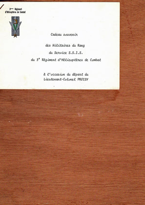 Dos plaquette avec peinture SSIS du 3e RHC, pour départ LCL PROISSY en 1983 Alat.fr