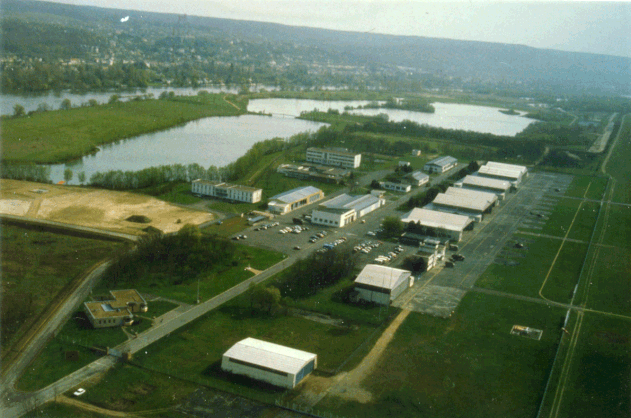 La base des Mureaux 1er GHL en 1990 Alat.fr