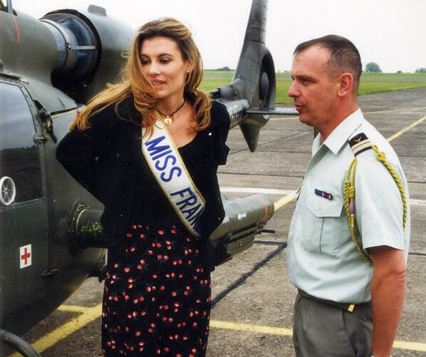 Sophie THALMANN reçue au 3e RHC, le 5 juillet 1998 Alat.fr