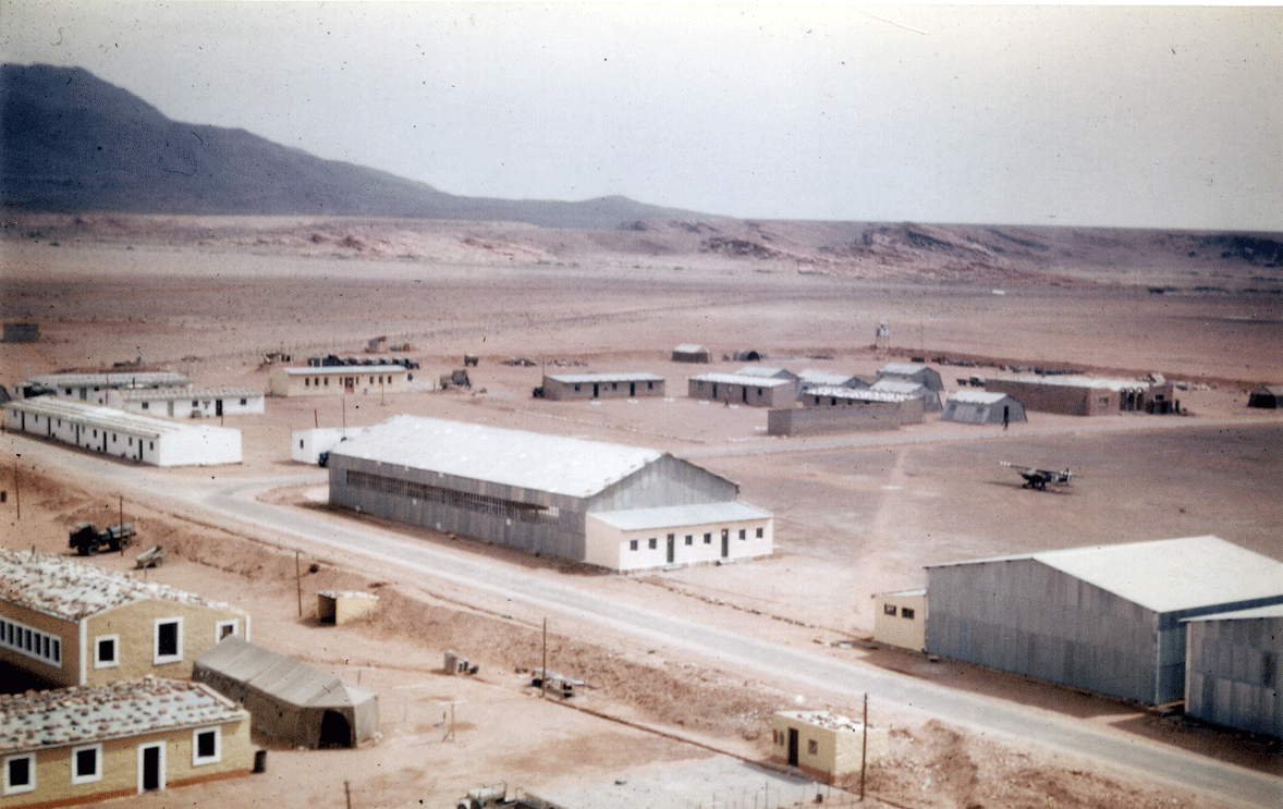 1er PMAH 13e DI : le terrain et les installations du peloton  à Aïn-Sefra (1). Alat.fr